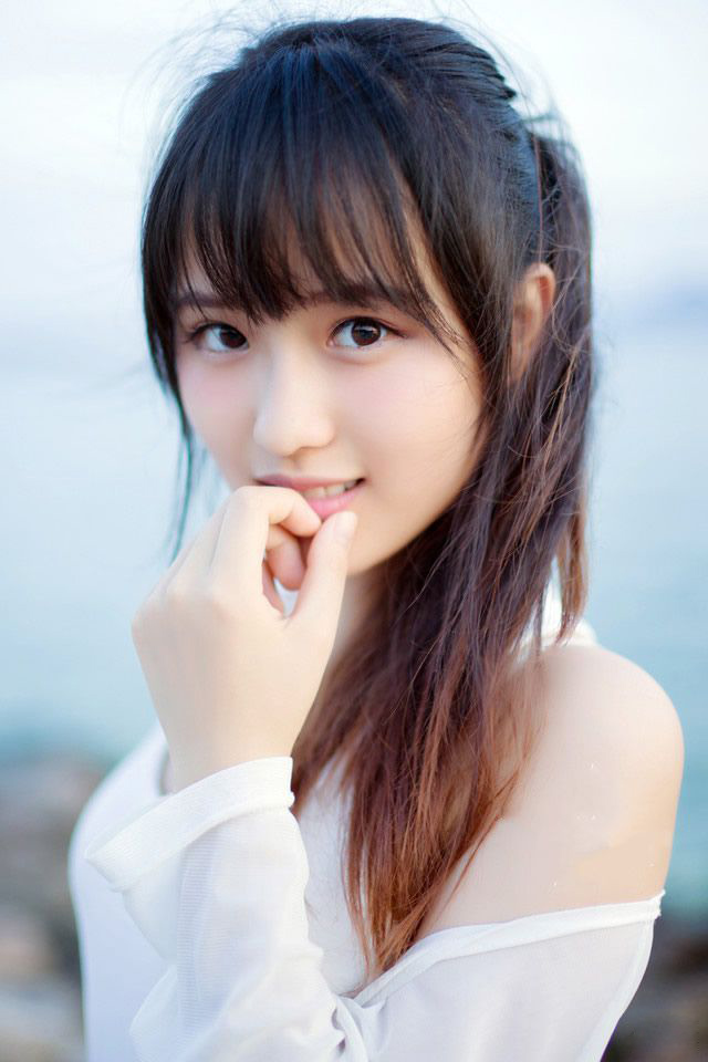 “吼~”